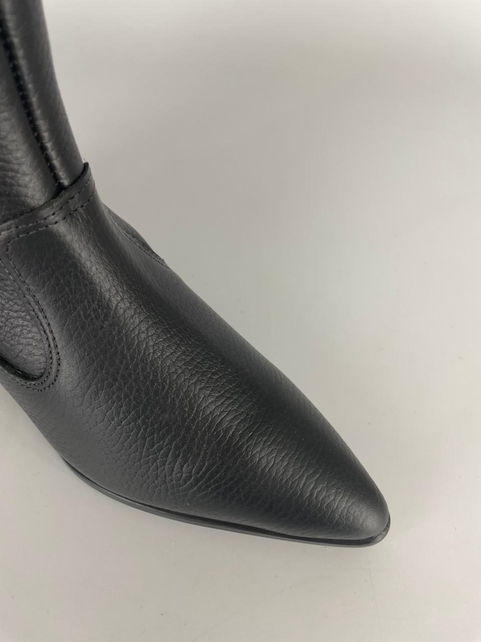 WhatsApp Image 2026-01-20 at 10.56.02 (2)