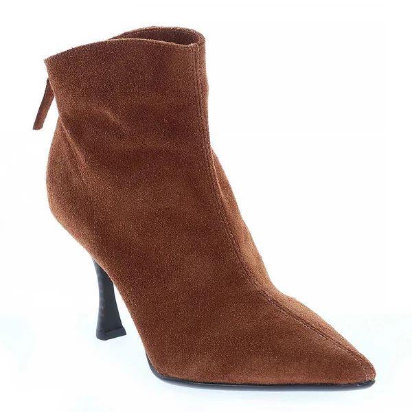 02-bota-marisa-solis-brasil