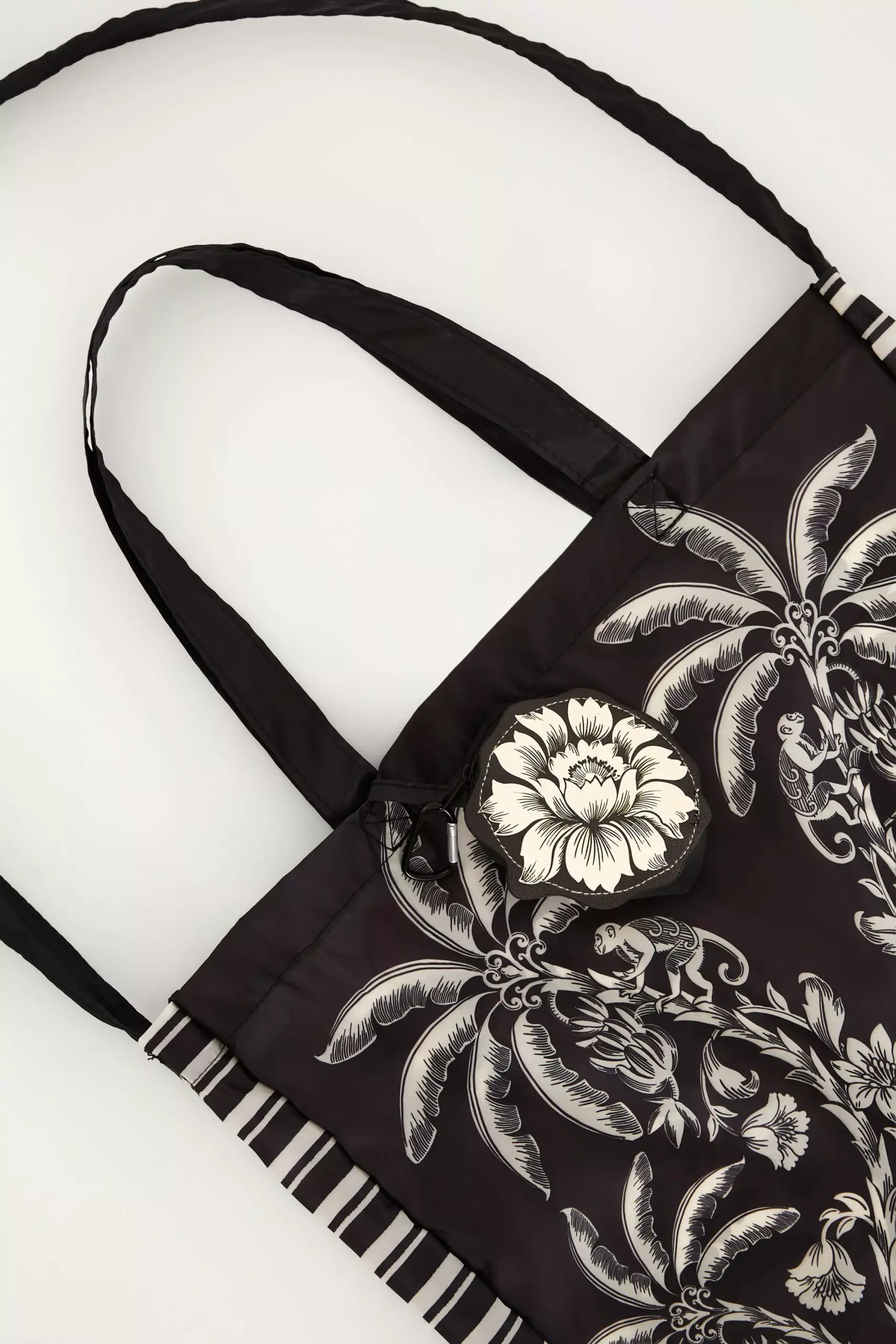 15520639381-371190-59136-2-69dd38ef64133